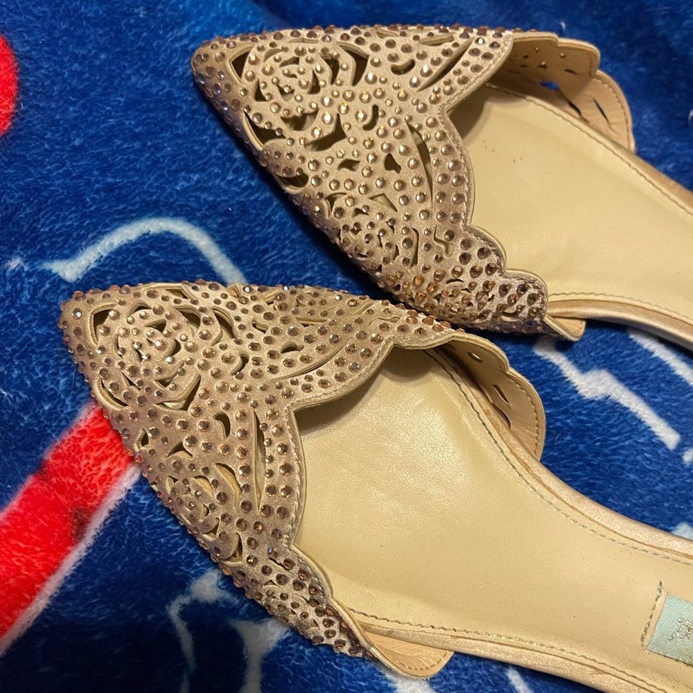 Betsey Johnson flats